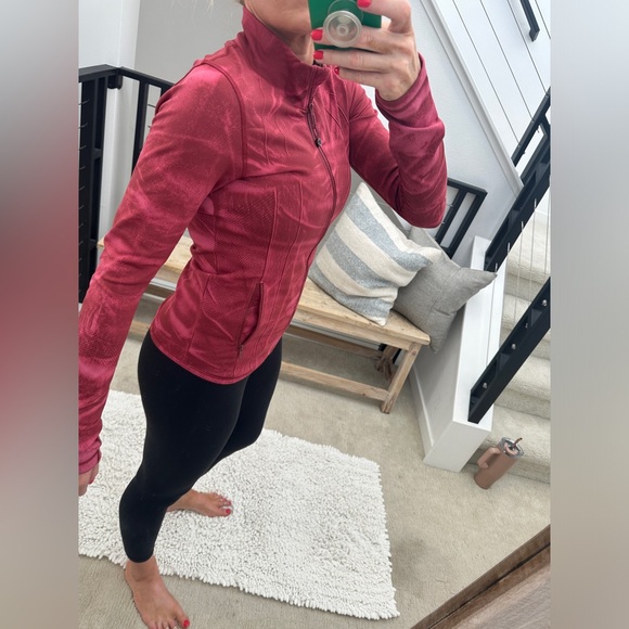Lululemon Ebb street define jacket Chianti workout gym athleisure sporty Yoga 6 - Picture 6 of 17